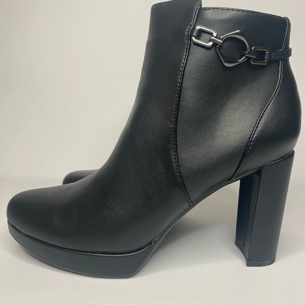 Naturalizer Black Heeled Boots with Sleek Design - Picture 1 of 9